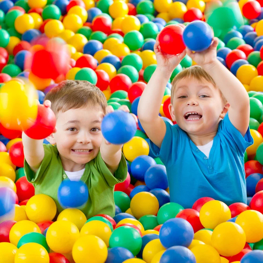 Outdoor Kids In An Indoor World - Milieuvriendelijke Kleurrijke Bal Zacht Plastic Zwembadbal