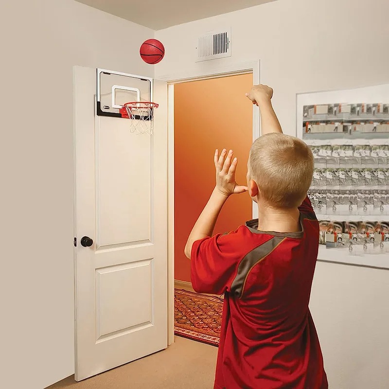 12 cm kinderen mini basketbal  - Outdoor Kids In An Indoor World recensie en prijs